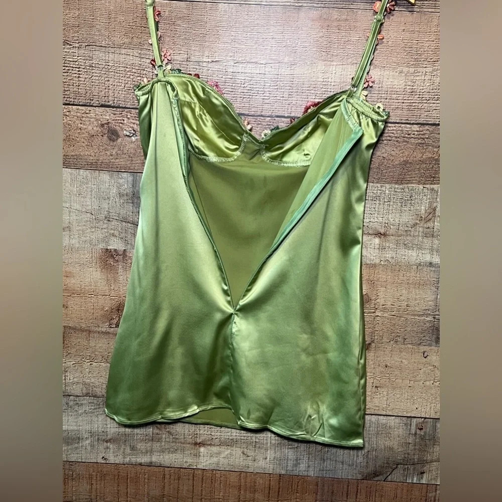 🌻 Y2K Spaghetti Strap Green Mini Dress Embroidered Floral Appliqué size Small - Picture 5 of 7